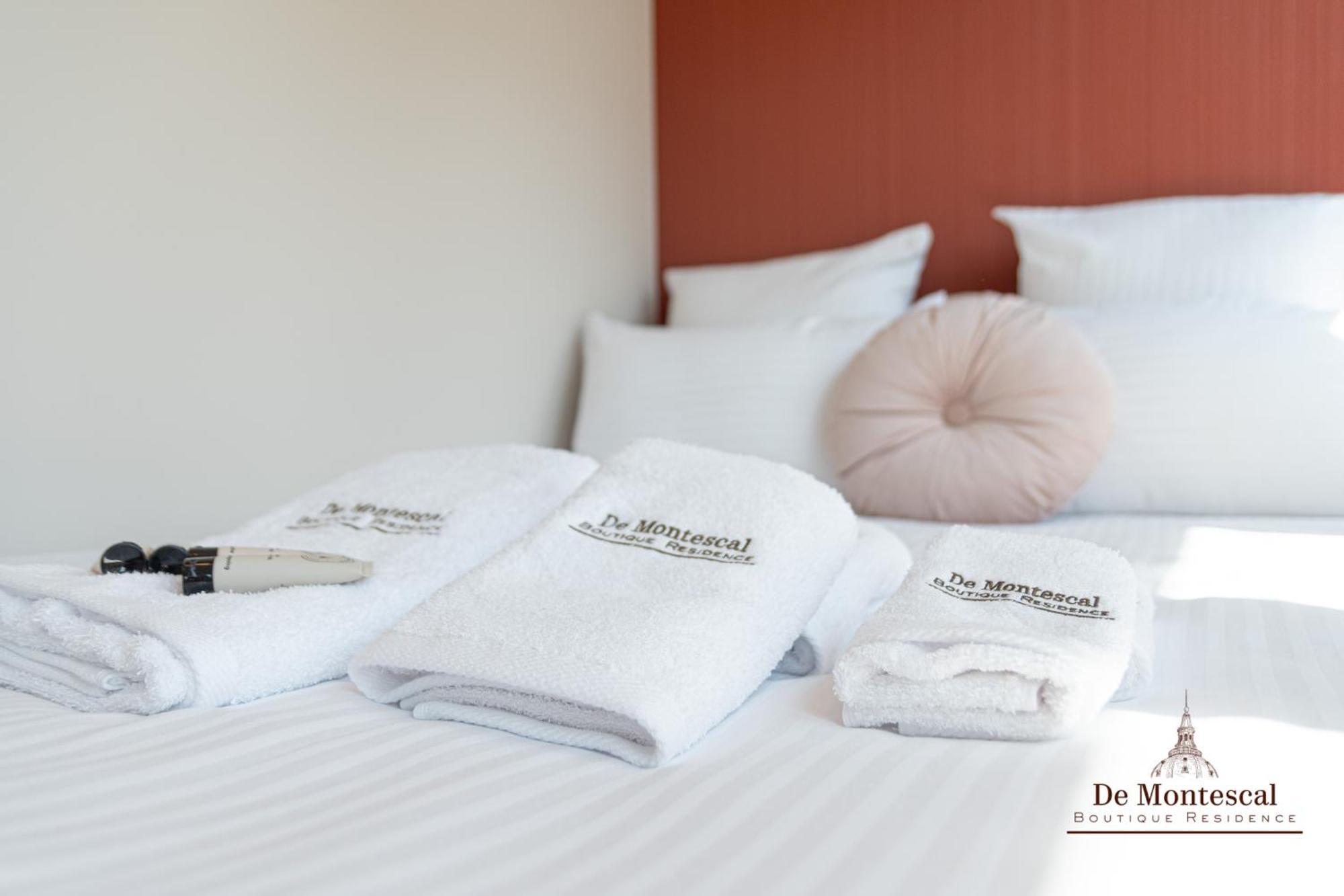 De Montescal - Hot Tub And Ac Cosy Apartment A Prime Location 40M2 ปารีส ภายนอก รูปภาพ