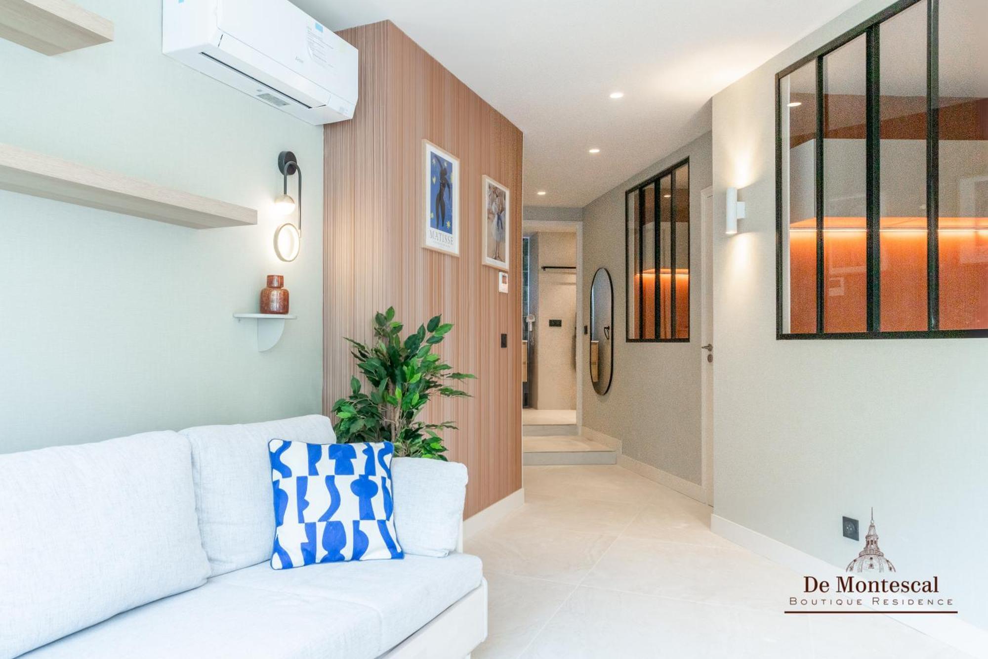 De Montescal - Hot Tub And Ac Cosy Apartment A Prime Location 40M2 ปารีส ภายนอก รูปภาพ