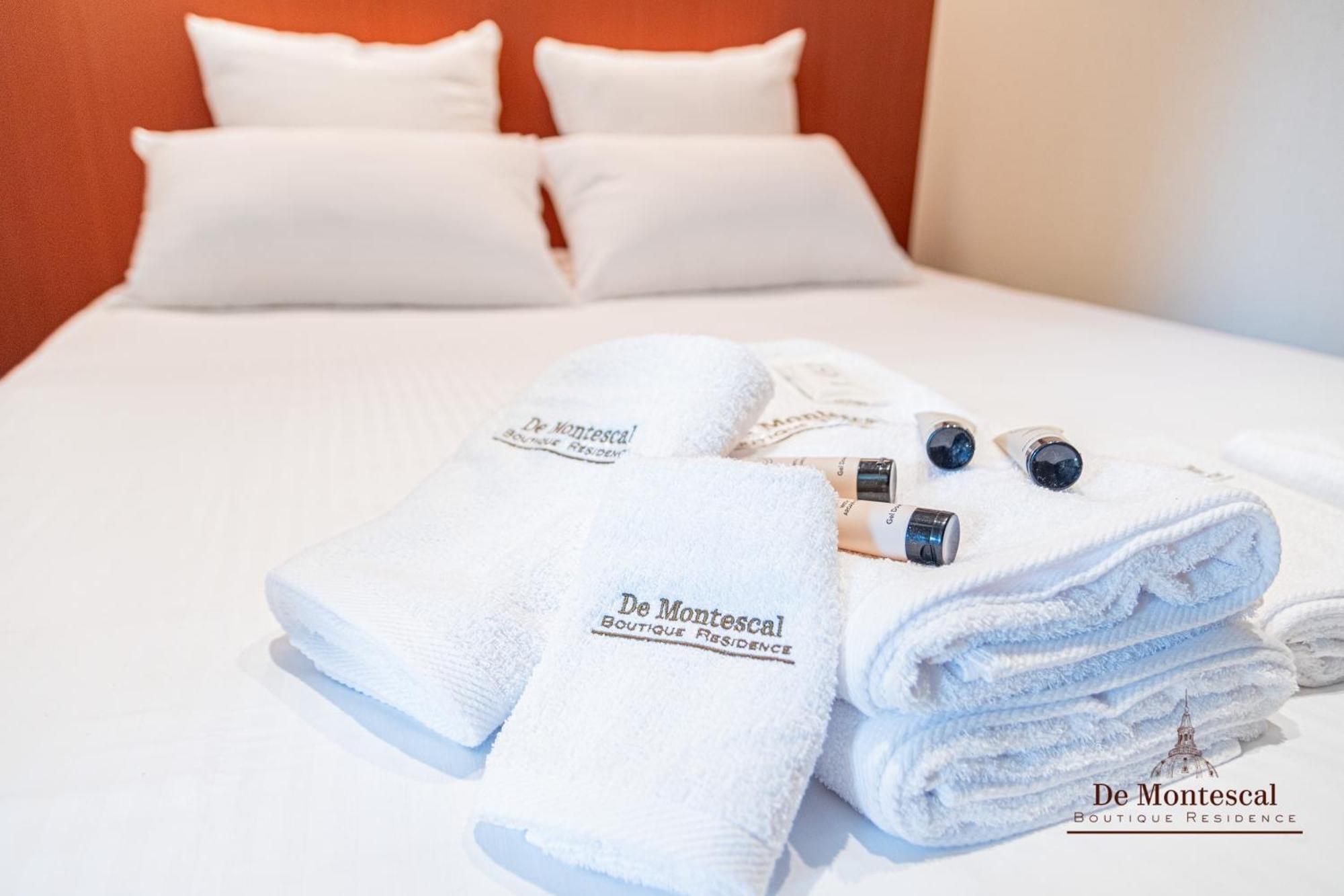De Montescal - Hot Tub And Ac Cosy Apartment A Prime Location 40M2 ปารีส ภายนอก รูปภาพ