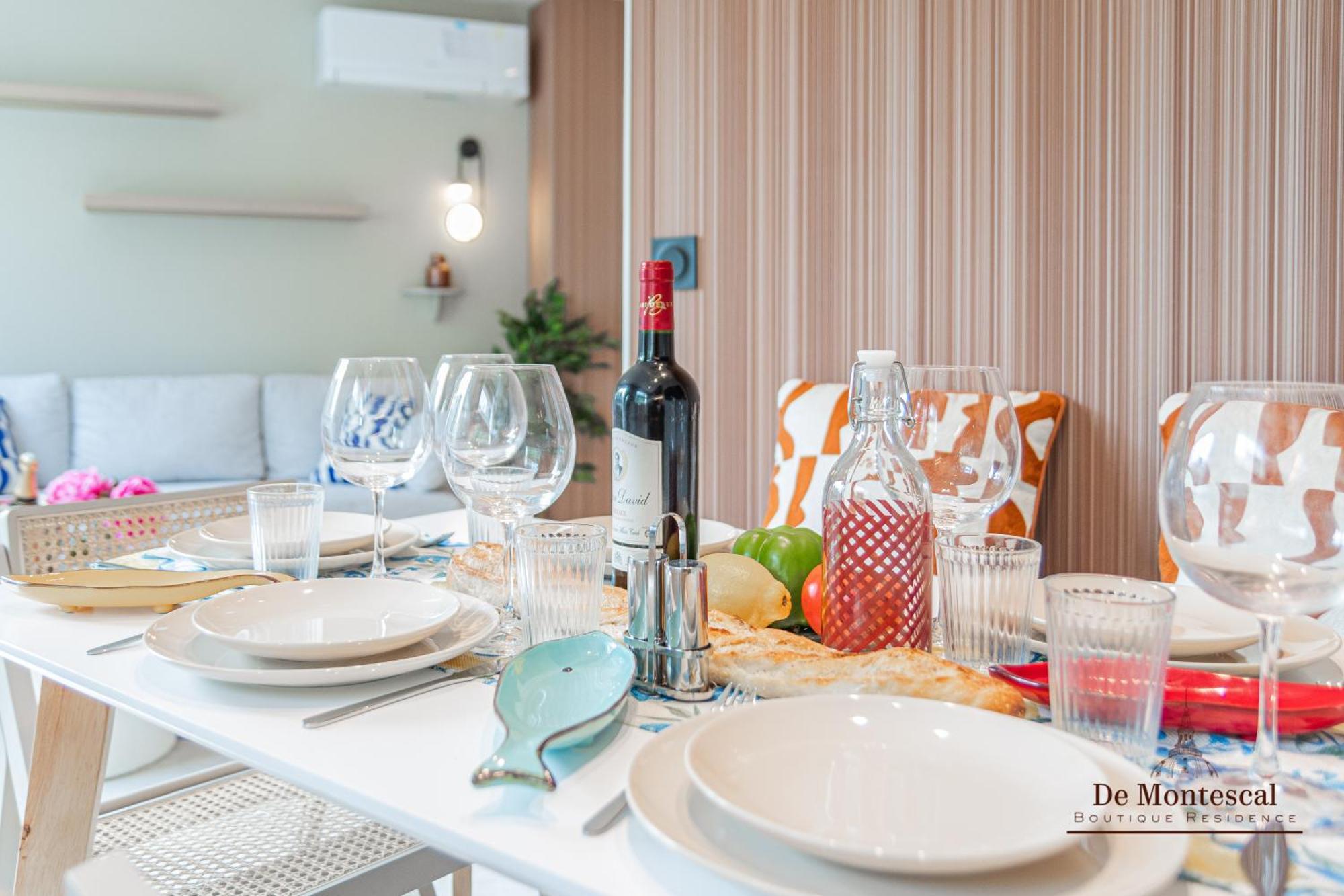 De Montescal - Hot Tub And Ac Cosy Apartment A Prime Location 40M2 ปารีส ภายนอก รูปภาพ